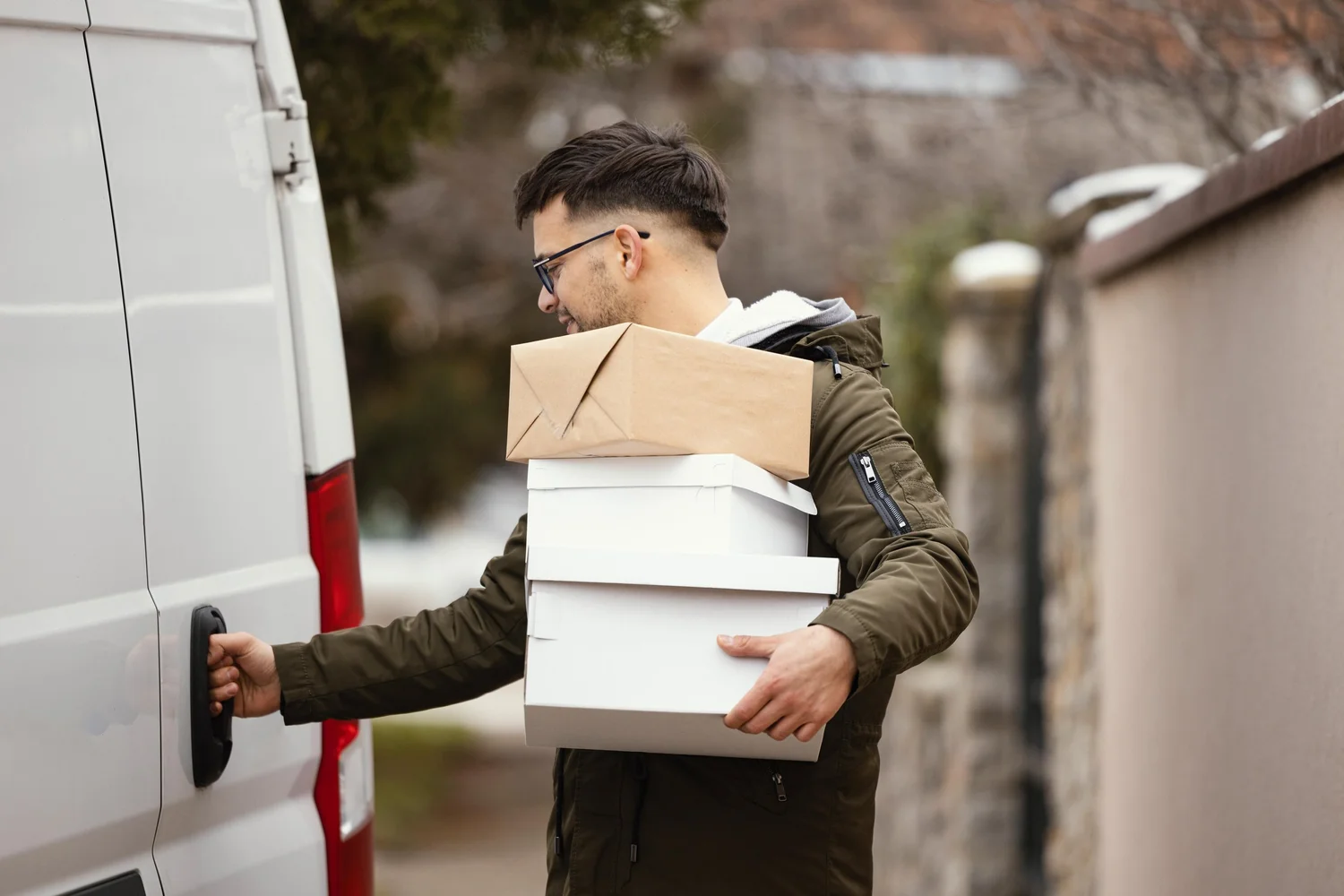 What Is Considered Long Distance Moving: Everything You Need to Know